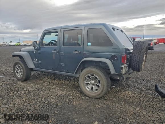 ✅ 2007 Jeep Wrangler Unlimited X • VIN: 1J8GA391X7L176502 • Лот: 95843065. Опубликован ранее на Copart с пробегом 77 887 миль. Бесплатный доступ к архиву аукционных продаж из США и подробный отчёт об истории автомобиля на DreamBid. Изображение 2.