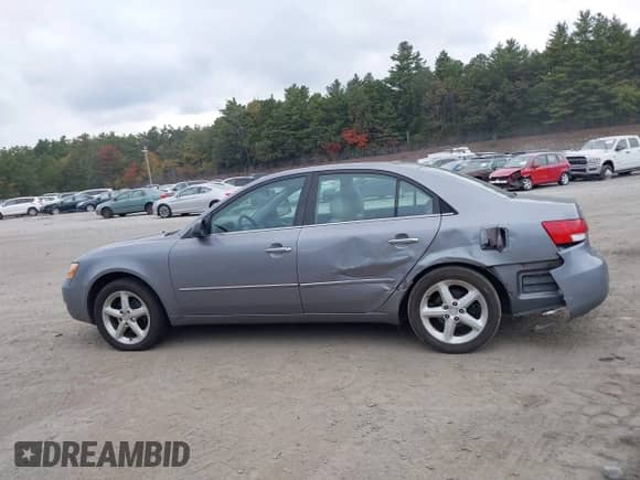 2006 Hyundai Sonata GLS with VIN 5NPEU46F96H003634, listed as a IAAI auction lot 43297331 with 152,773 mi miles and . Bid and sale history available at DreamBid. Image 14.