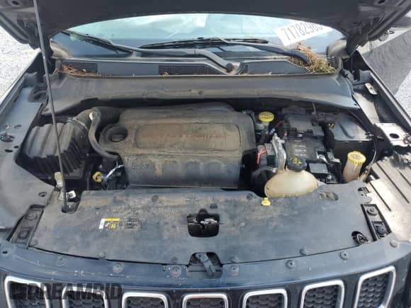 2018 Jeep Compass Limited с VIN 3C4NJDCB9JT249070, выставлен на аукционе Copart как лот 71782965 с пробегом 163 094 миль миль и Списание • Salvage title. История ставок и продаж доступна на DreamBid. Изображение 12.