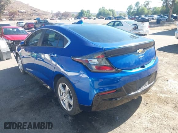 ✅ 2017 Chevrolet Volt LT • VIN: 1G1RC6S54HU171678 • Лот: 43508476. Опубликован ранее на IAAI с пробегом 285 285 миль. Бесплатный доступ к архиву аукционных продаж из США и подробный отчёт об истории автомобиля на DreamBid. Изображение 3.