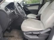 ✅ 2019 Volkswagen Tiguan S • VIN: 3VV0B7AX1KM052494 • Lot: 85909855. Listed on Copart with 104,737 mi. Free auction sales archive from the USA and detailed vehicle history report at DreamBid. Image 7.