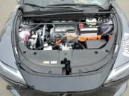 ✅ 2024 Lexus RZ 450e Premium • VIN: JTJAAAAB1RA026330 • Lot: 73341264. Wystawiony na Copart z przebiegiem Nie podano. Bezpłatny archiwum sprzedaży aukcyjnych z USA i szczegółowy raport historii pojazdu na DreamBid. Zdjęcie 12.