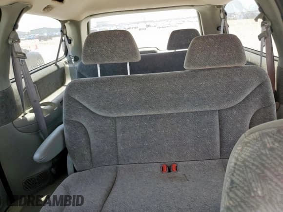 ✅ 1998 Dodge Caravan LE • VIN: 1B4GP54L0WB601480 • Lot: 61052765. Listed on Copart with 99,399 mi. Free auction sales archive from the USA and detailed vehicle history report at DreamBid. Image 10.