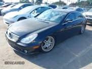 ✅ 2006 Mercedes-Benz CLS 500 • VIN: WDDDJ75XX6A019984 • Lot: 42993799. Listed on IAAI with 135,963 mi. Free auction sales archive from the USA and detailed vehicle history report at DreamBid. Image 2.
