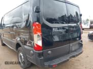 ✅ 2019 Ford Transit • VIN: 1FTYR2YM3KKA96824 • Lot: 41088013. Wystawiony na IAAI z przebiegiem 137 331 mil. Bezpłatny archiwum sprzedaży aukcyjnych z USA i szczegółowy raport historii pojazdu na DreamBid. Zdjęcie 17.