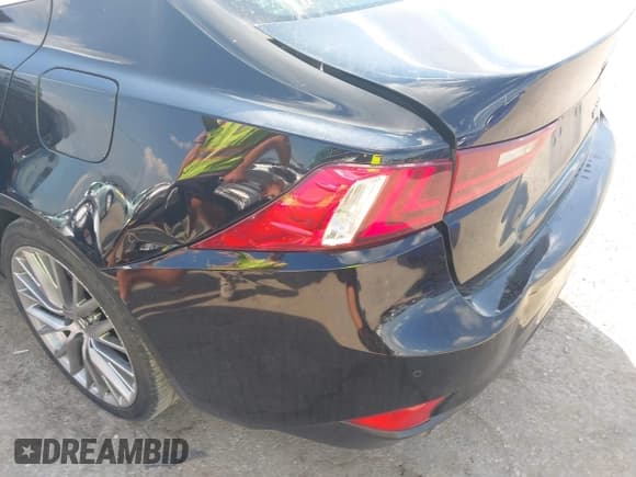 ✅ 2014 Lexus IS 250 • VIN: JTHBF1D20E5014238 • Lot: 43396485. Listed on IAAI with 156,887 mi. Free auction sales archive from the USA and detailed vehicle history report at DreamBid. Image 6.