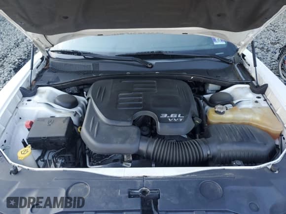 ✅ 2013 Dodge Charger SXT Plus • VIN: 2C3CDXHG7DH547820 • Lot: 67354775. Listed on Copart with 162,208 mi. Free auction sales archive from the USA and detailed vehicle history report at DreamBid. Image 11.