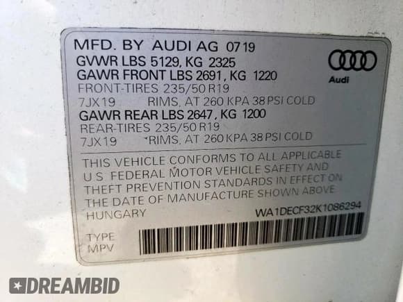 ✅ 2019 Audi Q3 S line Premium • VIN: WA1DECF32K1086294 • Lot: 60691102. Wystawiony na Copart z przebiegiem 29 165 mil. Bezpłatny archiwum sprzedaży aukcyjnych z USA i szczegółowy raport historii pojazdu na DreamBid. Zdjęcie 10.