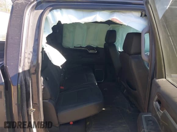 ✅ 2022 GMC Sierra 1500 SLT • VIN: 3GTUUDED3NG546299 • Лот: 42248227. Опубликован ранее на IAAI с пробегом 52 555 миль. Бесплатный доступ к архиву аукционных продаж из США и подробный отчёт об истории автомобиля на DreamBid. Изображение 8.