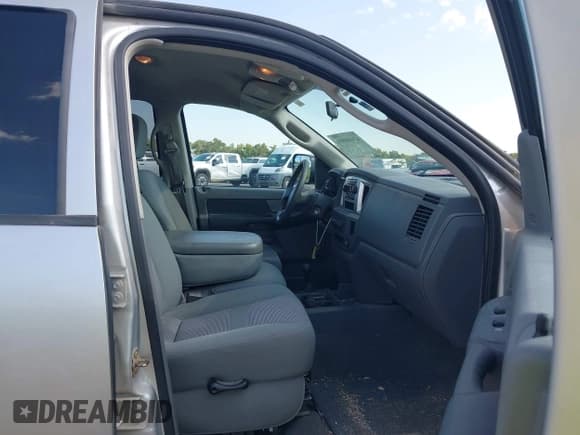 ✅ 2007 Dodge 2500 SLT • VIN: 3D7KS28C37G762473 • Лот: 43144514. Опубликован ранее на IAAI с пробегом 344 431 миль. Бесплатный доступ к архиву аукционных продаж из США и подробный отчёт об истории автомобиля на DreamBid. Изображение 5.