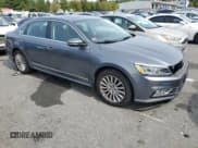 ✅ 2016 Volkswagen Passat SE • VIN: 1VWBT7A35GC041943 • Lot: 82146685. Listed on Copart with 101,246 mi. Free auction sales archive from the USA and detailed vehicle history report at DreamBid. Image 4.