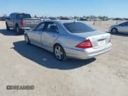 ✅ 2005 Mercedes-Benz S 500 • VIN: WDBNG75J45A453517 • Lot: 43633758. Listed on IAAI with Not provided. Free auction sales archive from the USA and detailed vehicle history report at DreamBid. Image 3.