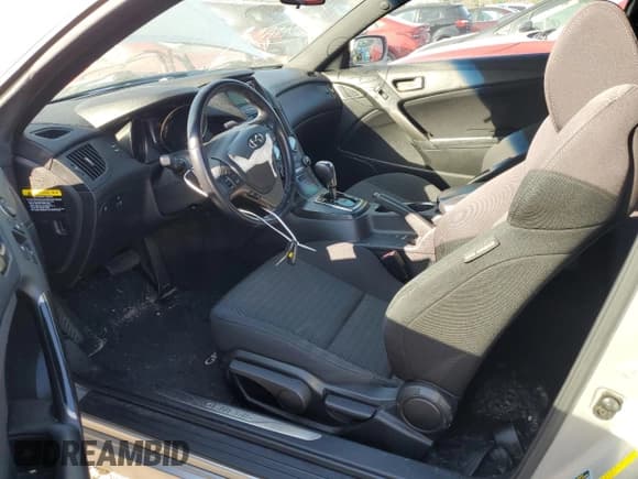 ✅ 2013 Hyundai Genesis Coupe Premium • VIN: KMHHT6KD8DU086651 • Lot: 46371815. Wystawiony na Copart z przebiegiem 92 089 mil. Bezpłatny archiwum sprzedaży aukcyjnych z USA i szczegółowy raport historii pojazdu na DreamBid. Zdjęcie 8.