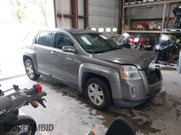 ✅ 2012 GMC Terrain SLE-1 • VIN: 2GKALMEK6C6261341 • Лот: 43515857. Опубликован ранее на IAAI с пробегом 177 944 миль. Бесплатный доступ к архиву аукционных продаж из США и подробный отчёт об истории автомобиля на DreamBid. Изображение 1.