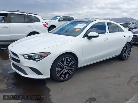 2022 Mercedes-Benz CLA 250 с VIN W1K5J4GB4NN321833, выставлен на аукционе IAAI как лот 42207383 с пробегом 29 258 миль миль и . История ставок и продаж доступна на DreamBid. Изображение 18.