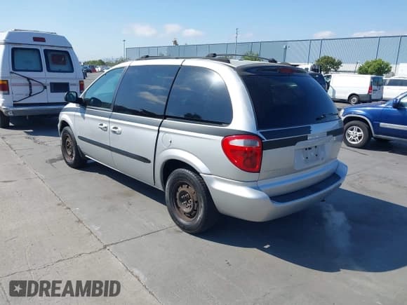 ✅ 2001 Chrysler Voyager • VIN: 1C8GJ45G51B110202 • Лот: 42726024. Опубликован ранее на IAAI с пробегом 97 708 миль. Бесплатный доступ к архиву аукционных продаж из США и подробный отчёт об истории автомобиля на DreamBid. Изображение 3.