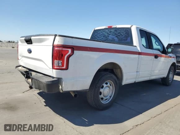 ✅ 2016 Ford F-150 XL • VIN: 1FTEX1CF0GFC00438 • Lot: 80575645. Wystawiony na Copart z przebiegiem 129 729 mil. Bezpłatny archiwum sprzedaży aukcyjnych z USA i szczegółowy raport historii pojazdu na DreamBid. Zdjęcie 3.