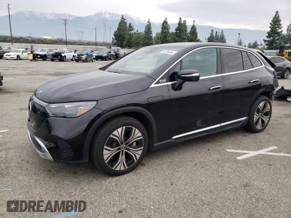 ✅ 2023 Mercedes-Benz EQE 350+ • VIN: 4JGGM2BB9PA022544 • Lot: 43794684. Wystawiony na Copart z przebiegiem 9 962 mil. Bezpłatny archiwum sprzedaży aukcyjnych z USA i szczegółowy raport historii pojazdu na DreamBid. Zdjęcie 1.