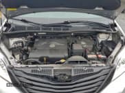 ✅ 2013 Toyota Sienna L • VIN: 5TDZK3DC8DS336697 • Lot: 94212395. Listed on Copart with 186,984 mi. Free auction sales archive from the USA and detailed vehicle history report at DreamBid. Image 12.