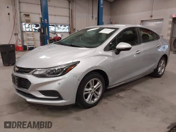 2017 Chevrolet Cruze LT with VIN 3G1BE5SM8HS571093, listed as a IAAI auction lot 43222199 with 137,766 mi miles and . Bid and sale history available at DreamBid. Image 2.