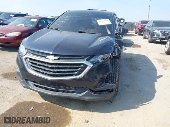 ✅ 2020 Chevrolet Equinox LS • VIN: 3GNAXHEV7LS606614 • Lot: 43269986. Wystawiony na IAAI z przebiegiem 112 138 mil. Bezpłatny archiwum sprzedaży aukcyjnych z USA i szczegółowy raport historii pojazdu na DreamBid. Zdjęcie 6.