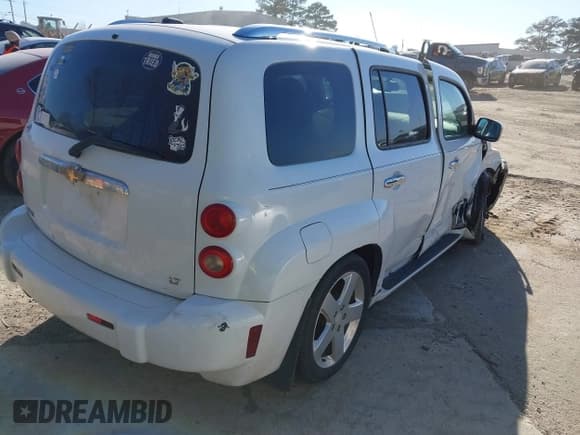 ✅ 2006 Chevrolet HHR LT • VIN: 3GNDA23PX6S670909 • Lot: 41662082. Listed on IAAI with Not provided. Free auction sales archive from the USA and detailed vehicle history report at DreamBid. Image 4.