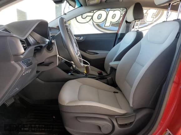 2022 Hyundai Ioniq Blue с VIN KMHC65LC8NU268014, выставлен на аукционе Copart как лот 82673775 с пробегом 82 395 миль миль и Списание • Salvage title. История ставок и продаж доступна на DreamBid. Изображение 7.