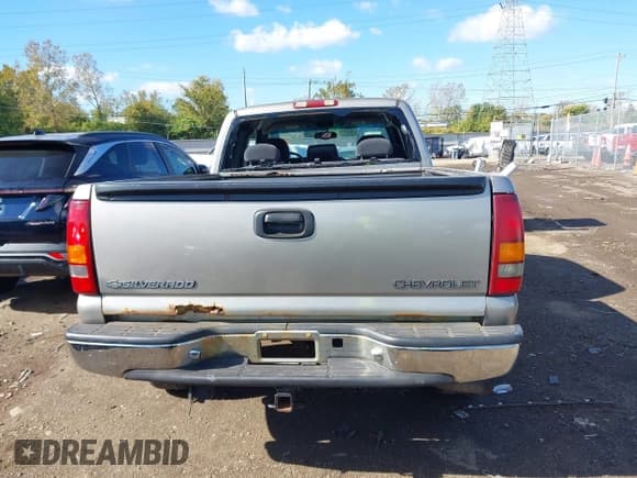 ✅ 2002 Chevrolet Silverado 1500 LS • VIN: 2GCEK19T121244959 • Лот: 43494968. Опубликован ранее на IAAI с пробегом 297 639 миль. Бесплатный доступ к архиву аукционных продаж из США и подробный отчёт об истории автомобиля на DreamBid. Изображение 16.