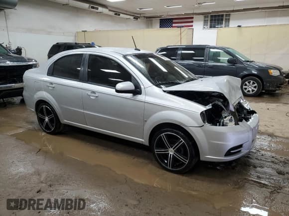 ✅ 2009 Chevrolet Aveo 1LT • VIN: KL1TD56E59B612480 • Lot: 86980744. Wystawiony na Copart z przebiegiem 52 672 mil. Bezpłatny archiwum sprzedaży aukcyjnych z USA i szczegółowy raport historii pojazdu na DreamBid. Zdjęcie 4.