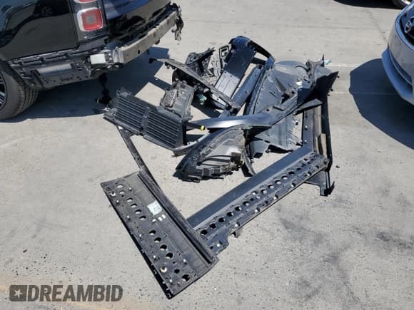 ✅ 2019 Land Rover Range Rover • VIN: SALGS5RE0KA553371 • Lot: 56150615. Listed on Copart with 85,364 mi. Free auction sales archive from the USA and detailed vehicle history report at DreamBid. Image 13.