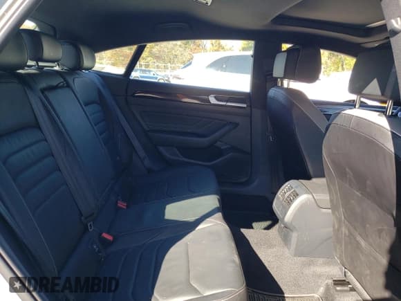 ✅ 2023 Volkswagen Arteon SEL R-Line • VIN: WVWAR7AN8PE013699 • Лот: 75123823. Опубликован ранее на Copart с пробегом 3 646 миль. Бесплатный доступ к архиву аукционных продаж из США и подробный отчёт об истории автомобиля на DreamBid. Изображение 10.