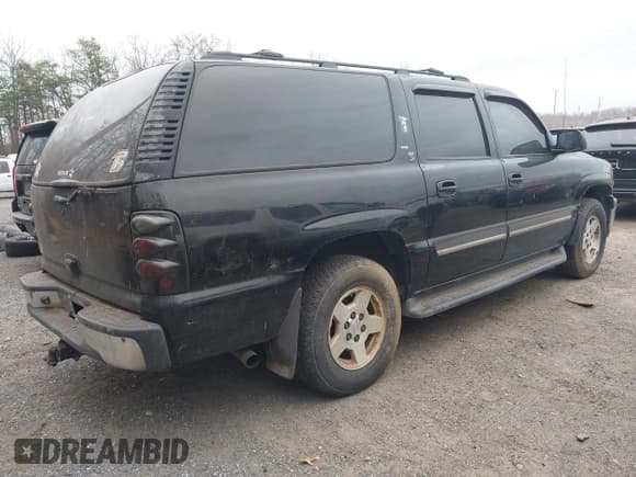 ✅ 2006 Chevrolet Suburban LT • VIN: 1GNFK16Z66J168509 • Lot: 43733973. Listed on IAAI with 241,157 mi. Free auction sales archive from the USA and detailed vehicle history report at DreamBid. Image 4.