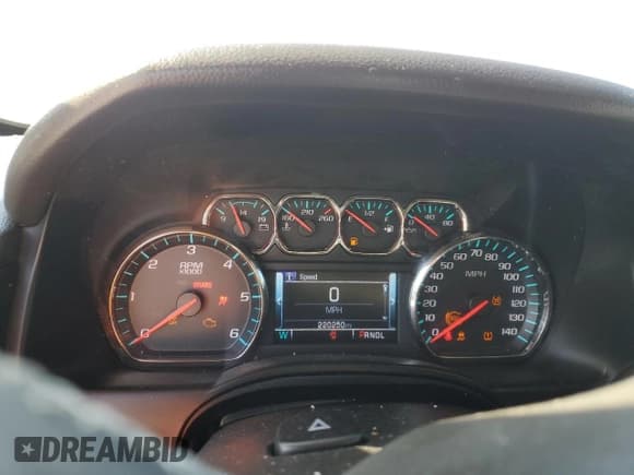 ✅ 2017 Chevrolet Suburban LT • VIN: 1GNSCHKC9HR224601 • Lot: 74898434. Wystawiony na Copart z przebiegiem 220 250 mil. Bezpłatny archiwum sprzedaży aukcyjnych z USA i szczegółowy raport historii pojazdu na DreamBid. Zdjęcie 9.