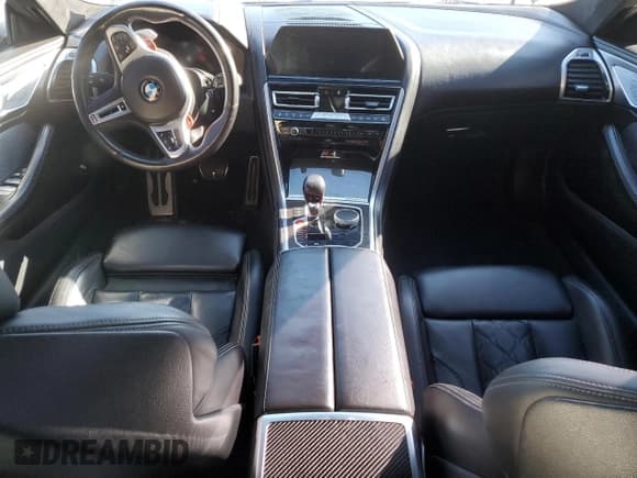 ✅ 2021 BMW M8 Competition • VIN: WBSGV0C07MCG45725 • Лот: 43445995. Опубликован ранее на Copart с пробегом Не указан. Бесплатный доступ к архиву аукционных продаж из США и подробный отчёт об истории автомобиля на DreamBid. Изображение 8.