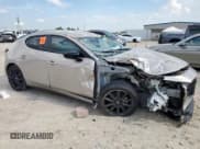 ✅ 2025 Mazda 3 S Select Sport • VIN: JM1BPAKM0S1758380 • Лот: 68722695. Опубликован ранее на Copart с пробегом 6 350 миль. Бесплатный доступ к архиву аукционных продаж из США и подробный отчёт об истории автомобиля на DreamBid. Изображение 4.