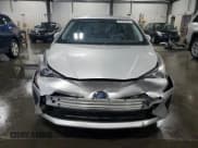 ✅ 2017 Toyota Prius Two • VIN: JTDKBRFU2H3577334 • Lot: 86335955. Wystawiony na Copart z przebiegiem 86 941 mil. Bezpłatny archiwum sprzedaży aukcyjnych z USA i szczegółowy raport historii pojazdu na DreamBid. Zdjęcie 5.