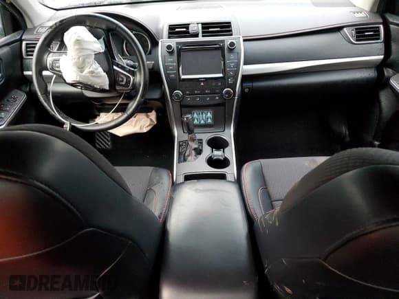 ✅ 2016 Toyota Camry XLE • VIN: 4T1BF1FK9GU150547 • Лот: 87431295. Опубликован ранее на Copart с пробегом Не указан. Бесплатный доступ к архиву аукционных продаж из США и подробный отчёт об истории автомобиля на DreamBid. Изображение 8.