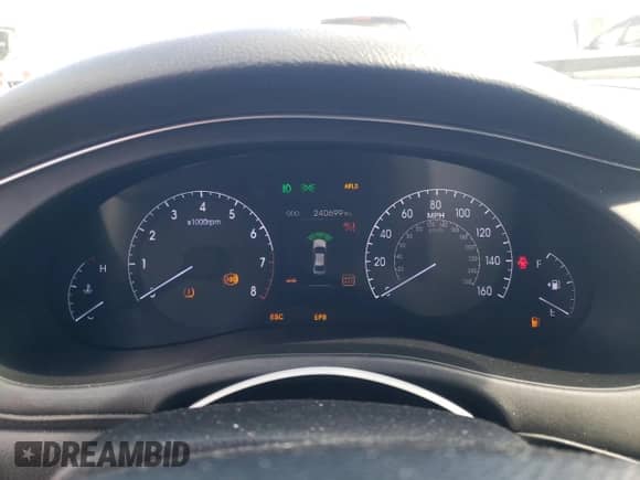 2013 Hyundai Genesis 3.8L z VIN KMHGC4DD0DU233221, wystawiony jako Copart lot #72910394 z przebiegiem 240 699 mil mil oraz Szkoda całkowita • Salvage title. Historia ofert i sprzedaży dostępna na DreamBid. Obrazek 9.