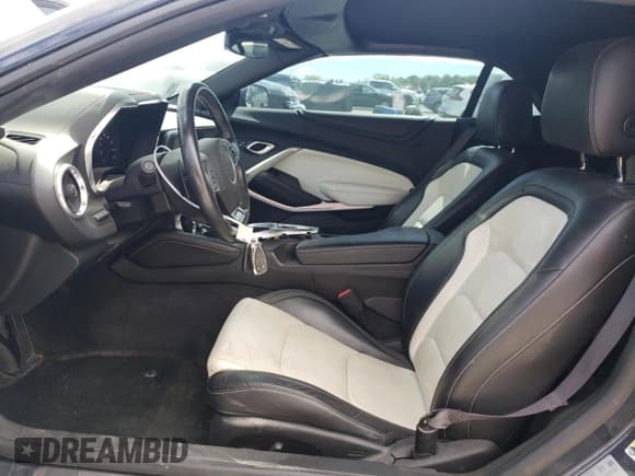 ✅ 2016 Chevrolet Camaro 2LT • VIN: 1G1FD3DS9G0137565 • Lot: 58215185. Listed on Copart with 54,084 mi. Free auction sales archive from the USA and detailed vehicle history report at DreamBid. Image 7.