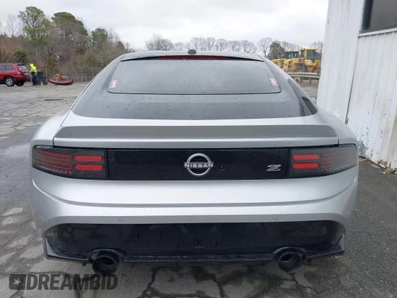 ✅ 2024 Nissan Z Performance • VIN: JN1BZ4BH8RM362157 • Лот: 41553369. Опубликован ранее на IAAI с пробегом 398 миль. Бесплатный доступ к архиву аукционных продаж из США и подробный отчёт об истории автомобиля на DreamBid. Изображение 16.