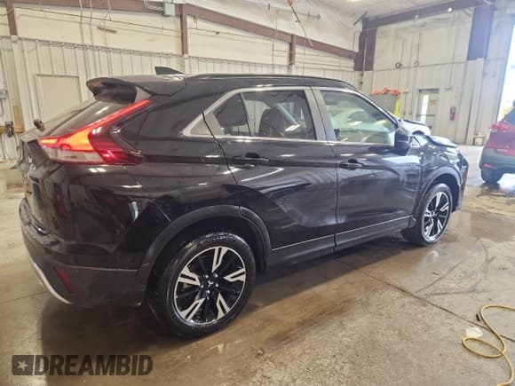 ✅ 2025 Mitsubishi Eclipse Cross SE • VIN: JA4ATWAA1SZ009658 • Лот: 86785725. Опубликован ранее на Copart с пробегом 17 328 миль. Бесплатный доступ к архиву аукционных продаж из США и подробный отчёт об истории автомобиля на DreamBid. Изображение 3.