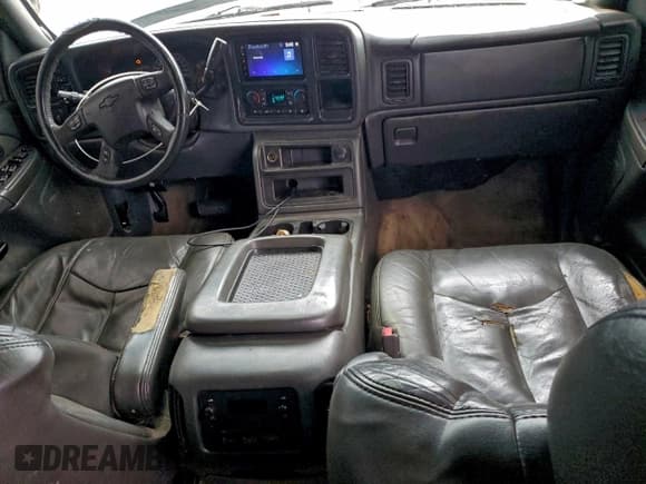 ✅ 2005 Chevrolet Silverado 2500HD LS • VIN: 1GCHK23235F832605 • Lot: 94358855. Wystawiony na Copart z przebiegiem 267 447 mil. Bezpłatny archiwum sprzedaży aukcyjnych z USA i szczegółowy raport historii pojazdu na DreamBid. Zdjęcie 8.