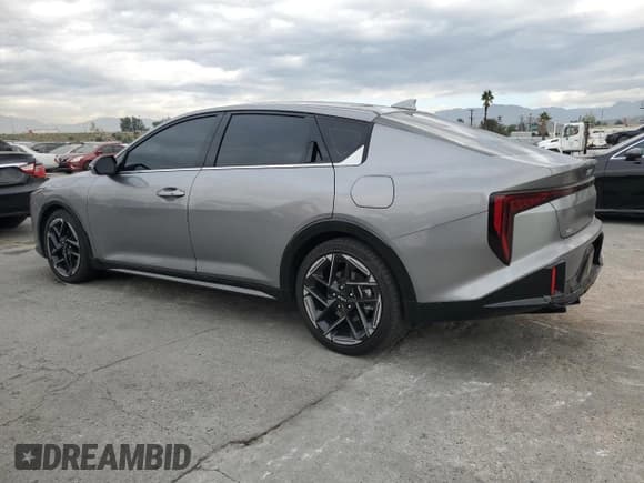 ✅ 2025 Kia K4 GT-Line • VIN: 3KPFW4DE3SE103087 • Lot: 92528465. Wystawiony na Copart z przebiegiem 43 557 mil. Bezpłatny archiwum sprzedaży aukcyjnych z USA i szczegółowy raport historii pojazdu na DreamBid. Zdjęcie 2.