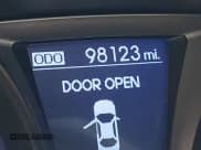 ✅ 2013 Hyundai Genesis Coupe Grand Touring • VIN: KMHHU6KJ8DU110305 • Lot: 42404525. Wystawiony na IAAI z przebiegiem 98 123 mil. Bezpłatny archiwum sprzedaży aukcyjnych z USA i szczegółowy raport historii pojazdu na DreamBid. Zdjęcie 15.