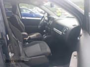 ✅ 2016 Jeep Compass Sport • VIN: 1C4NJDBB5GD556770 • Лот: 42770555. Опубликован ранее на IAAI с пробегом 61 274 миль. Бесплатный доступ к архиву аукционных продаж из США и подробный отчёт об истории автомобиля на DreamBid. Изображение 5.