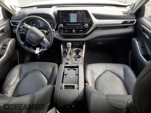 ✅ 2020 Toyota Highlander Platinum • VIN: 5TDFZRBH6LS041547 • Лот: 69856105. Опубликован ранее на Copart с пробегом 62 975 миль. Бесплатный доступ к архиву аукционных продаж из США и подробный отчёт об истории автомобиля на DreamBid. Изображение 8.