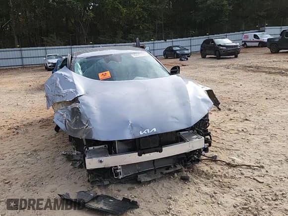 ✅ 2024 Kia EV6 Wind • VIN: KNDC34LA6R5211185 • Lot: 89443155. Listed on Copart with Not provided. Free auction sales archive from the USA and detailed vehicle history report at DreamBid. Image 14.