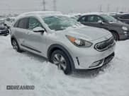 ✅ 2017 Kia Niro EX • VIN: KNDCC3LC7H5076731 • Лот: 94480125. Опубликован ранее на Copart с пробегом 143 621 миль. Бесплатный доступ к архиву аукционных продаж из США и подробный отчёт об истории автомобиля на DreamBid. Изображение 4.