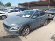 ✅ 2022 Hyundai Kona SEL • VIN: KM8K62AB8NU890469 • Lot: 42691887. Wystawiony na IAAI z przebiegiem 47 605 mil. Bezpłatny archiwum sprzedaży aukcyjnych z USA i szczegółowy raport historii pojazdu na DreamBid. Zdjęcie 17.
