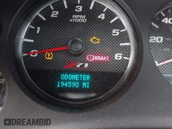 ✅ 2007 Chevrolet Suburban LT • VIN: 3GNFK163X7G263637 • Лот: 43768688. Опубликован ранее на IAAI с пробегом 194 590 миль. Бесплатный доступ к архиву аукционных продаж из США и подробный отчёт об истории автомобиля на DreamBid. Изображение 12.